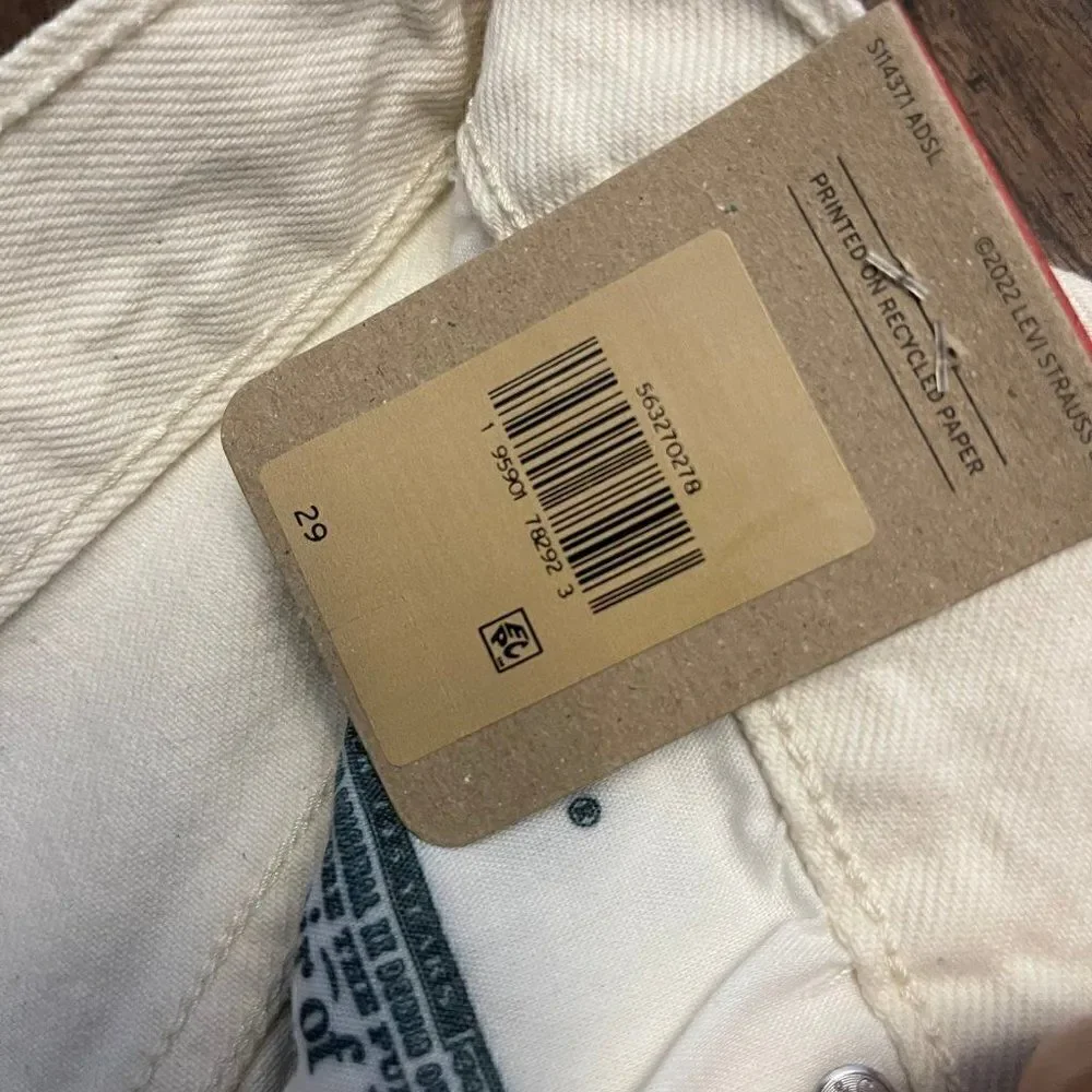 Levi’s 501 Light Stonewash Butterfly Shorts